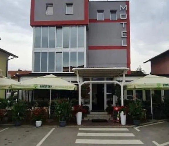 Motel Genex-m *